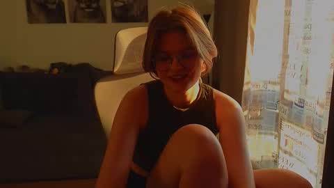  JessieVibes online show from 10, 9, 2025