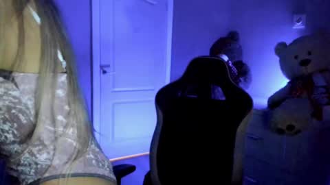 Snapshot of jess1ca_rabb1t chatting on 15, 12, 2024 jess1ca_rabb1t online show from 15, 12, 2024