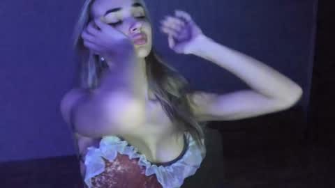 Snapshot of jess1ca_rabb1t chatting on 23, 10, 2025 jess1ca_rabb1t online show from 23, 10, 2025