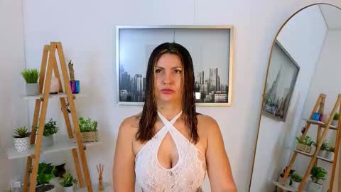 Snapshot of jessey_adams chatting on 17, 2, 2026 bella adams online show from 17, 2, 2026