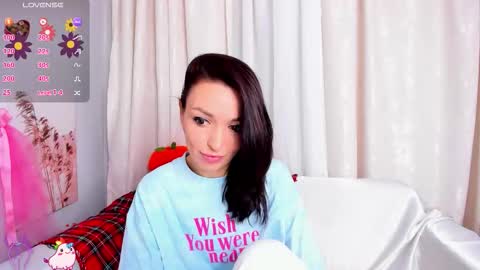 Snapshot of jessica_tiny chatting on 19, 10, 2025 Jessica online show from 19, 10, 2025