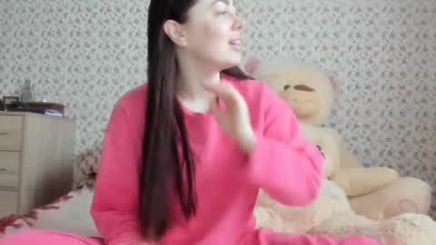 jessicagoold online show from 10, 2, 2025