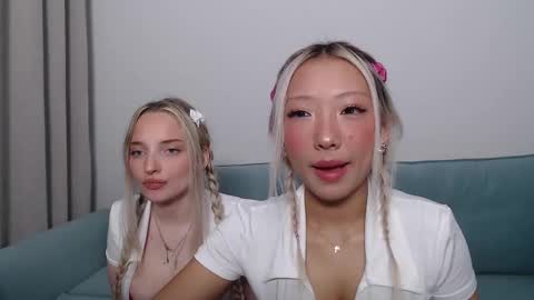 Snapshot of jessicahwinters chatting on 20, 11, 2025 Jessica online show from 20, 11, 2025