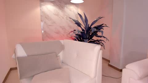 JESS online show from 6, 2, 2025