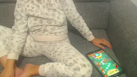 jessiestar3 online show from 12, 2, 2025