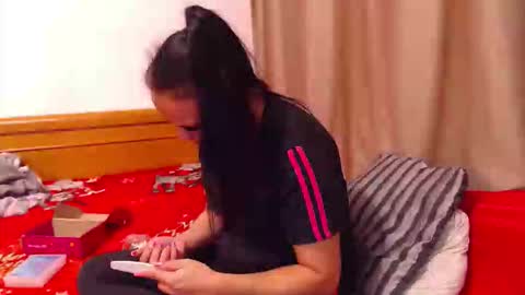 Snapshot of jessiestar3 chatting on 8, 3, 2026 jessiestar3 online show from 8, 3, 2026