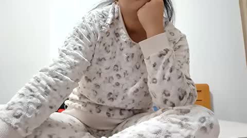 Snapshot of jessiestar31 chatting on 25, 11, 2025 jessiestar31 online show from 25, 11, 2025