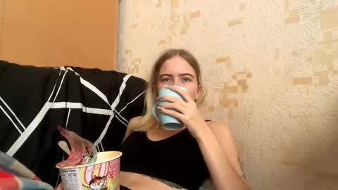 Snapshot of jessika_evans chatting on 20, 11, 2025 jessika_evans online show from 20, 11, 2025