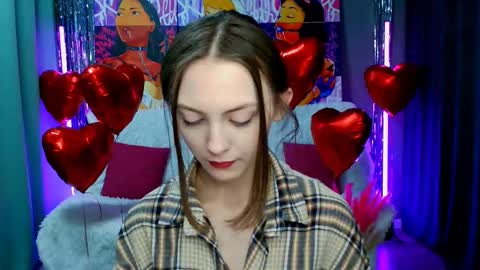 JesssWalker online show from 4, 3, 2025