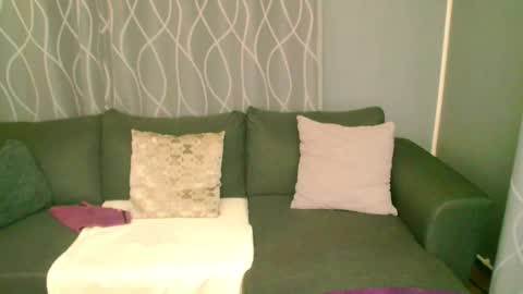 Snapshot of jessy_curt chatting on 25, 11, 2025 jessy curt online show from 25, 11, 2025