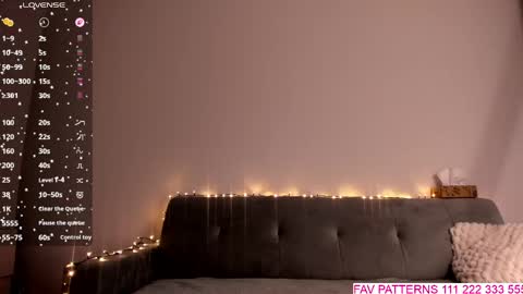 Snapshot of jessy_j_ chatting on 6, 3, 2026 JessyJ online show from 6, 3, 2026