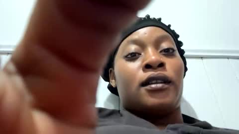 Snapshot of jessybea chatting on 17, 11, 2025 jessybea online show from 17, 11, 2025