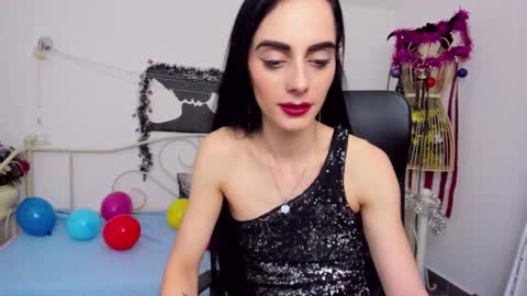 Snapshot of jessystarrr chatting on 1, 1, 2025 Jessy online show from 1, 1, 2025