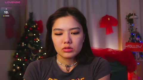 Hi all. My name is Naomi and Im glad to see you in my room  online show from 26, 12, 2024