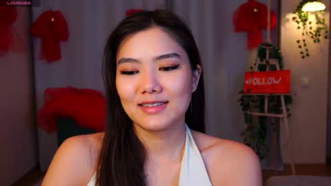 Hi all. My name is Naomi and Im glad to see you in my room  online show from 6, 1, 2025