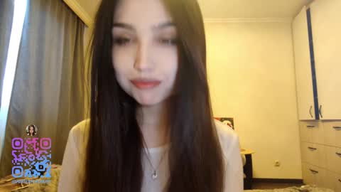 I am Gina ntmu Lets hit 10 Thumbs Up together online show from 12, 2, 2026