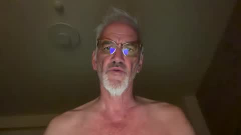 Snapshot of jewlronny chatting on 9, 10, 2025 jewlronny online show from 9, 10, 2025