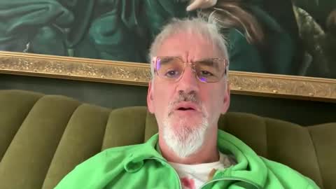 Snapshot of jewlronny chatting on 3, 11, 2025 jewlronny online show from 3, 11, 2025