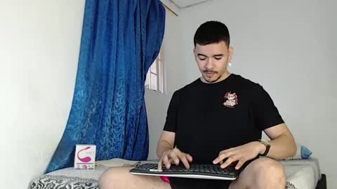 Juan David online show from 24, 10, 2025