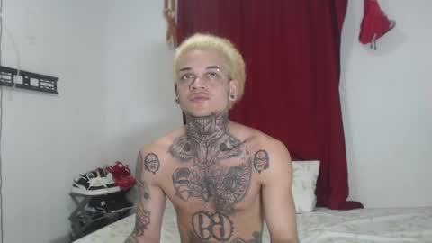 Snapshot of jeykob_23 chatting on 25, 12, 2024 JEYKOB online show from 25, 12, 2024