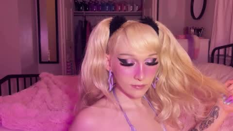   online show from 22, 3, 2026