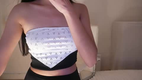 Snapshot of jhaanvi chatting on 9, 10, 2025 Jhaanvi online show from 9, 10, 2025