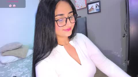 jhackelin  My independent account online show from 28, 2, 2025