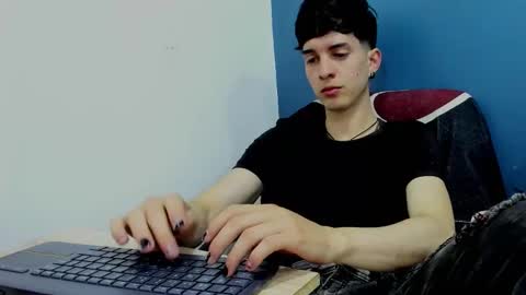 Jheampiero online show from 16, 12, 2025