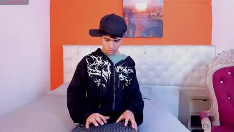 Jhei King online show from 8, 10, 2025