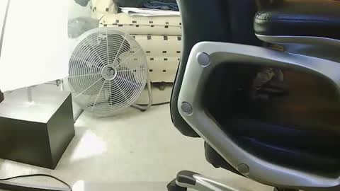 Snapshot of jherm485334 chatting on 24, 1, 2025 jherm485334 online show from 24, 1, 2025