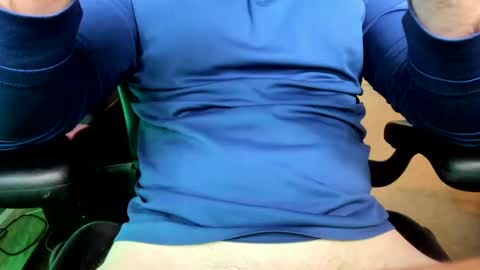 Snapshot of jhernandez13 chatting on 5, 1, 2025 jhernandez13 online show from 5, 1, 2025