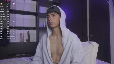 Snapshot of jhn_morghan chatting on 4, 12, 2025 Morghan online show from 4, 12, 2025