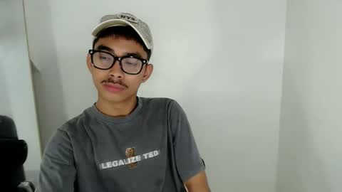 Johnny  online show from 17, 12, 2025