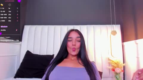 Snapshot of jhoanaduran_ chatting on 6, 10, 2025 Jhoana online show from 6, 10, 2025