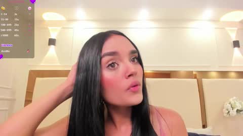 Snapshot of jhoanaduran_ chatting on 23, 10, 2025 Jhoana online show from 23, 10, 2025