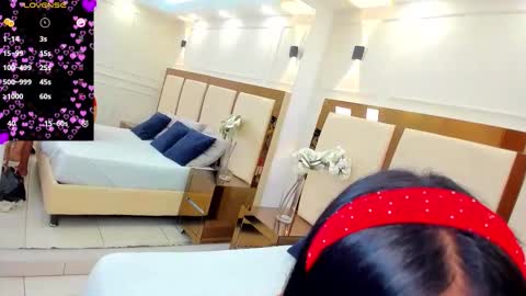 Snapshot of jhoanaduran_ chatting on 30, 10, 2025 Jhoana online show from 30, 10, 2025