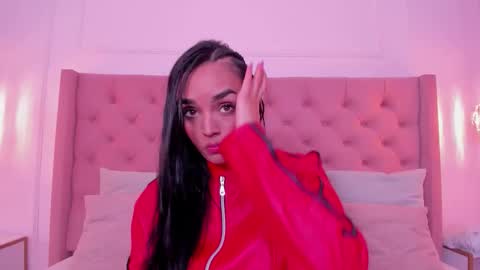 Snapshot of jhoanaduran_ chatting on 20, 11, 2025 Jhoana online show from 20, 11, 2025