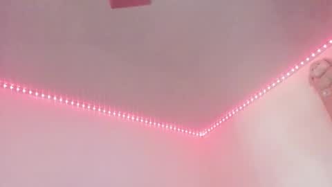 Snapshot of jhoanatrans22 chatting on 27, 10, 2025 jhoanatrans22 online show from 27, 10, 2025