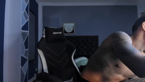 Snapshot of jhojan_steven chatting on 28, 3, 2026 jhojan_steven online show from 28, 3, 2026