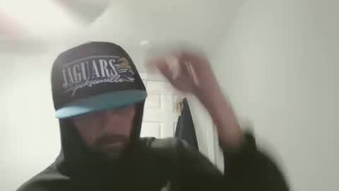 jholls online show from 8, 12, 2024