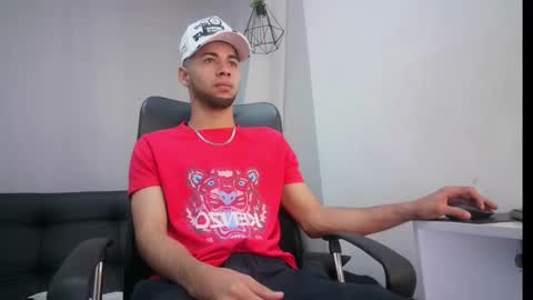 jhon_malo online show from 11, 3, 2025