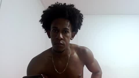 Snapshot of jhon_swit chatting on 5, 4, 2026 jhon_swit online show from 5, 4, 2026