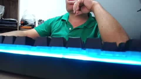 jhonatan_morales_s online show from 23, 11, 2025