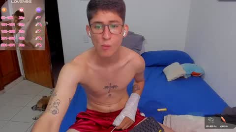 Snapshot of jhonleving chatting on 8, 2, 2025 Jack online show from 8, 2, 2025