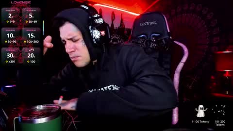 Snapshot of jhonny_ackerman chatting on 10, 10, 2025 jhonny_ackerman online show from 10, 10, 2025