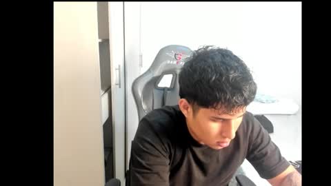 jhonny_dickm online show from 18, 9, 2025