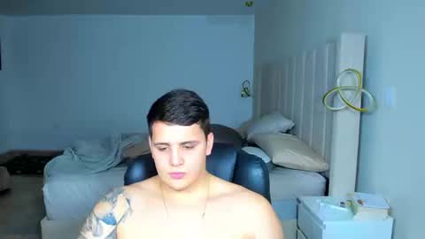 Jhonstark online show from 8, 9, 2025