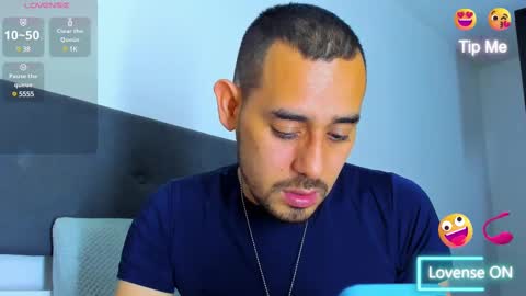 Jhony Alzate online show from 8, 3, 2025