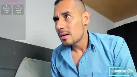 Snapshot of jhonyalzate chatting on 9, 3, 2026 Jhony Alzate online show from 9, 3, 2026