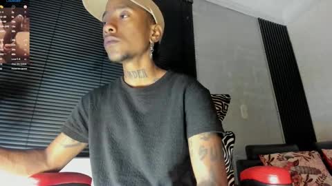 Snapshot of jhonymiller chatting on 9, 11, 2025 jhonymiller online show from 9, 11, 2025